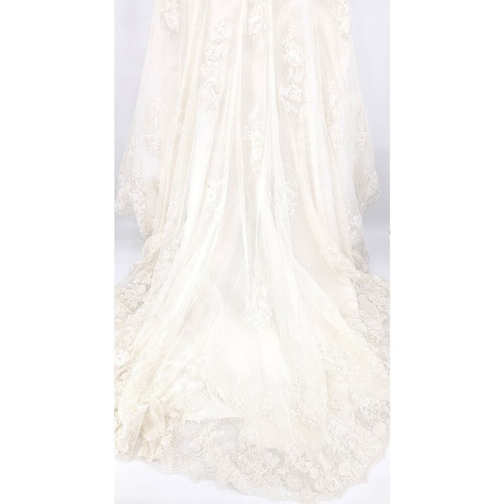 Val Stefani Couture by Moonlight Women's Size 4 Ivory Wedding Dress - Picture 4 of 16